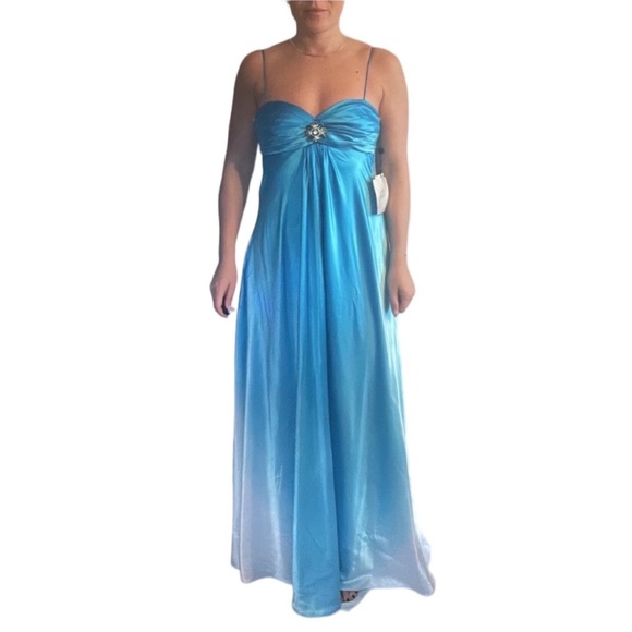 Jovani Evening Gown Blue - Picture 3 of 5